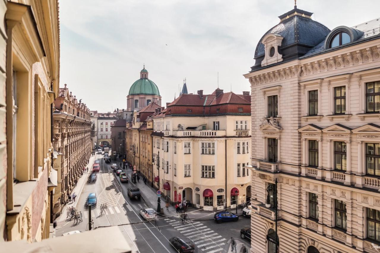 Charles Bridge - 3 Bedroom - Old Town Prag